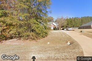 526 Lake Harding Dr, Hamilton, GA 31811