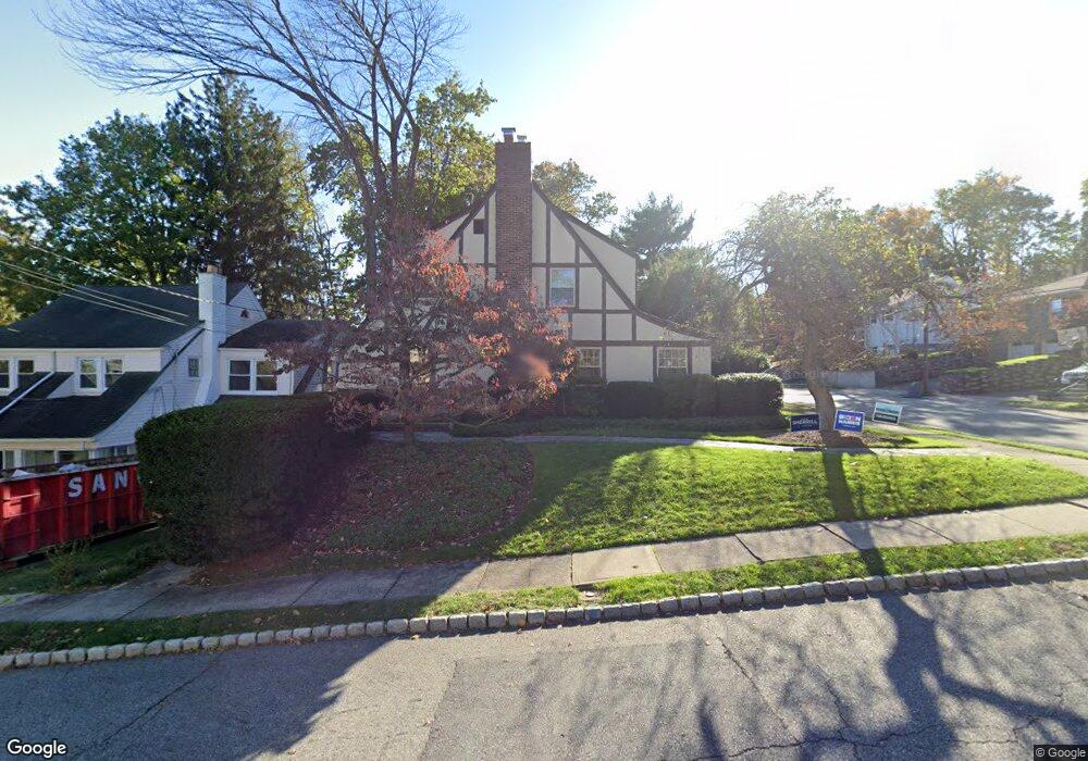 2 Silver Spring Rd, West Orange, NJ 07052 - photo 1