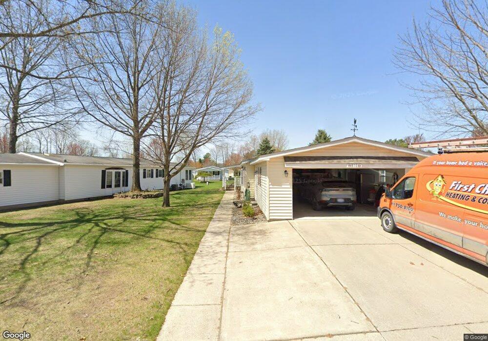 814 Beach Buggy Ln, Linden, MI 48451 - photo 1