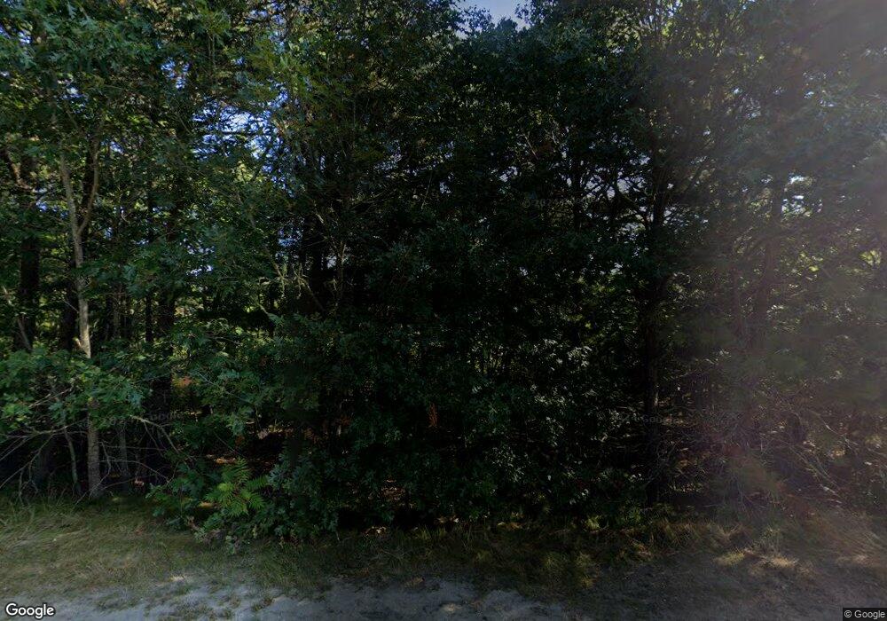 13 Nobska Rd, Mashpee, MA 2649 - photo 1