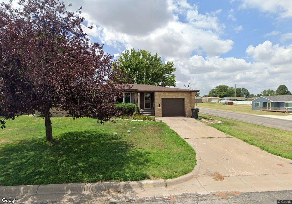 537 N 8th St, Wakeeney, KS 67672 - photo 1