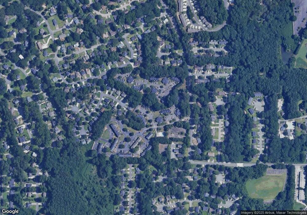 552 Picketts Bend Cir unit 552, Marietta, GA 30008 - photo 1