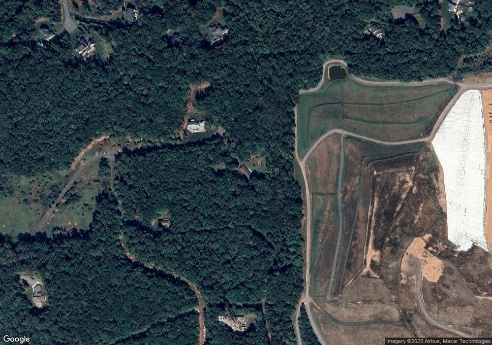 21160 The Woods Rd, Leesburg, VA 20175 - photo 1