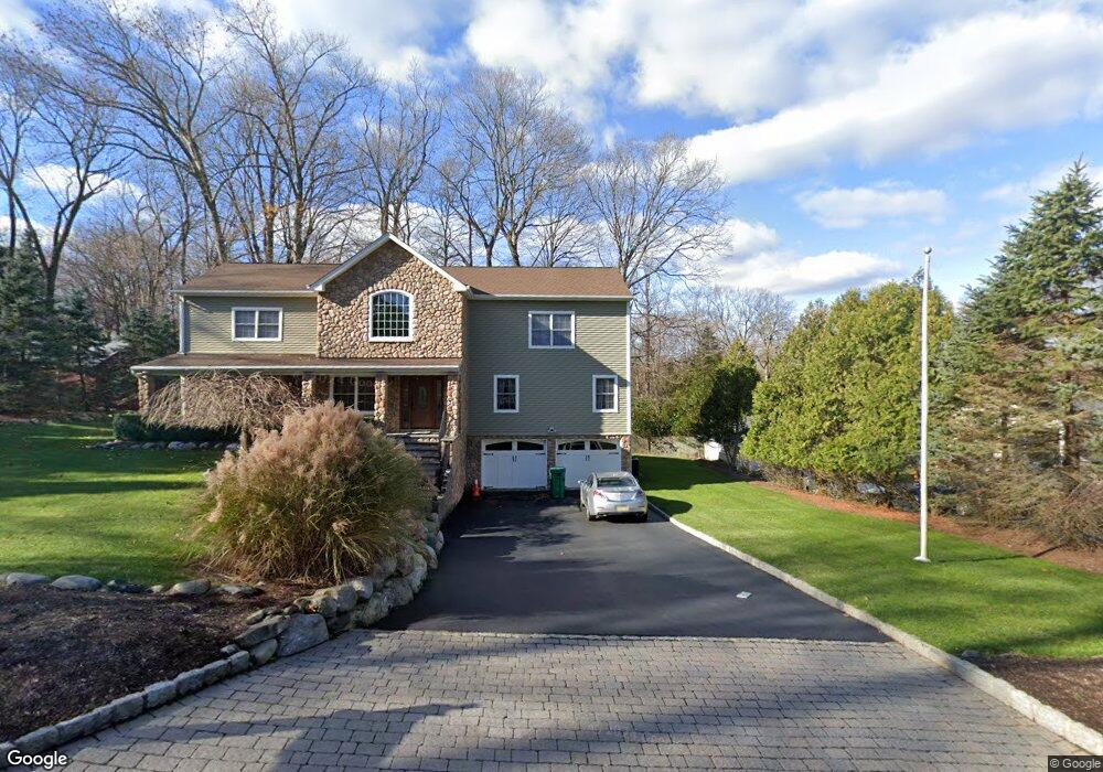 19 Cottage Ln, Upper Saddle River, NJ 07458 - photo 1