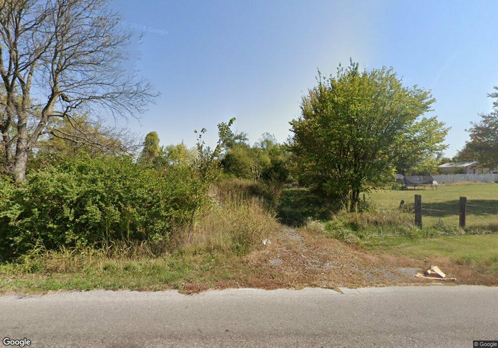 507 N Kurzweil Rd, Raymore, MO 64083 - photo 1