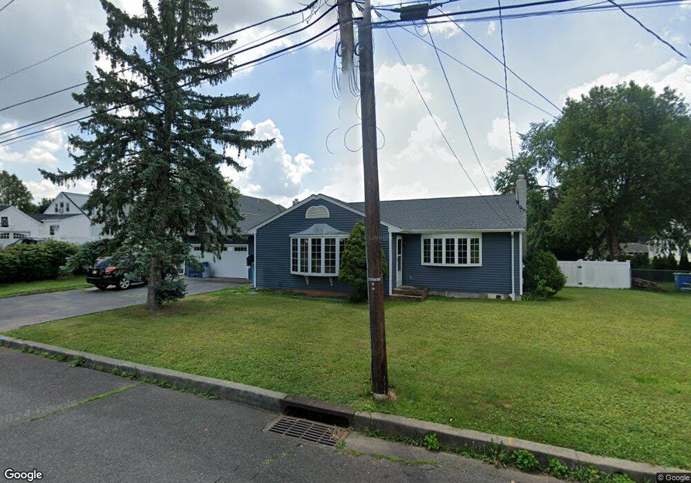 807 Rhine Blvd, Raritan, NJ 08869 - photo 1