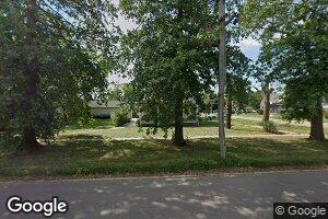 642 W 4th Ave, Red Cloud, NE 68970