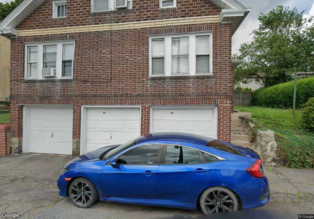 129 E Tamarack St, Hazleton, PA 18201 - photo 1