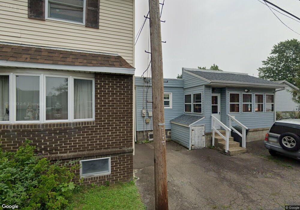 631 Liberty Ct, Hazleton, PA 18201 - photo 1