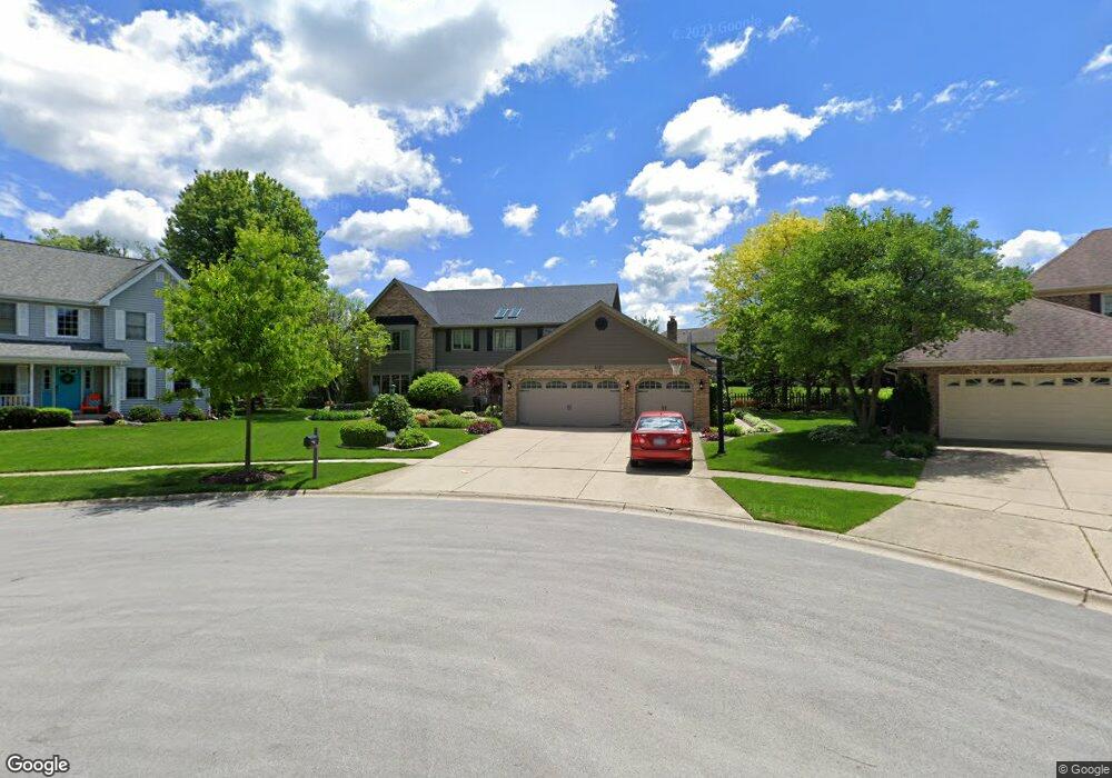 2321 Crabtree Ln, Algonquin, IL 60102 - photo 1