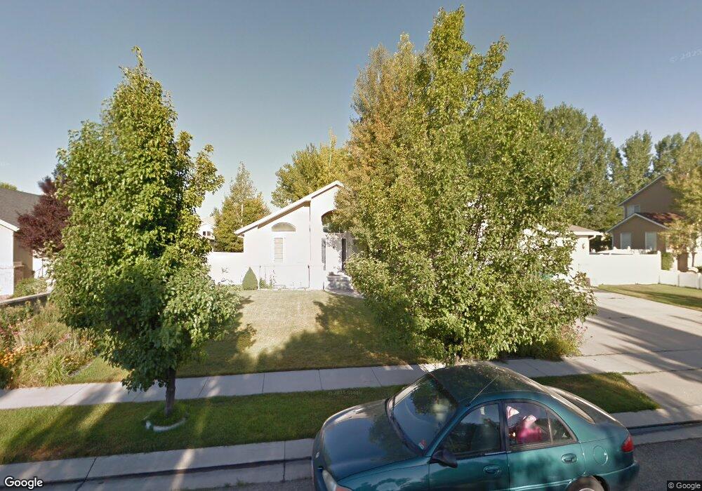 8848 S 2070 W, West Jordan, UT 84088 - photo 1