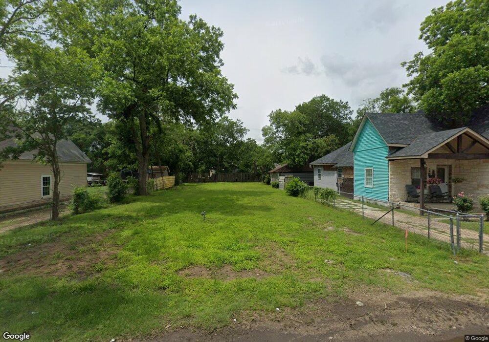 663 Chase Ave, Cleburne, TX 76031 - photo 1