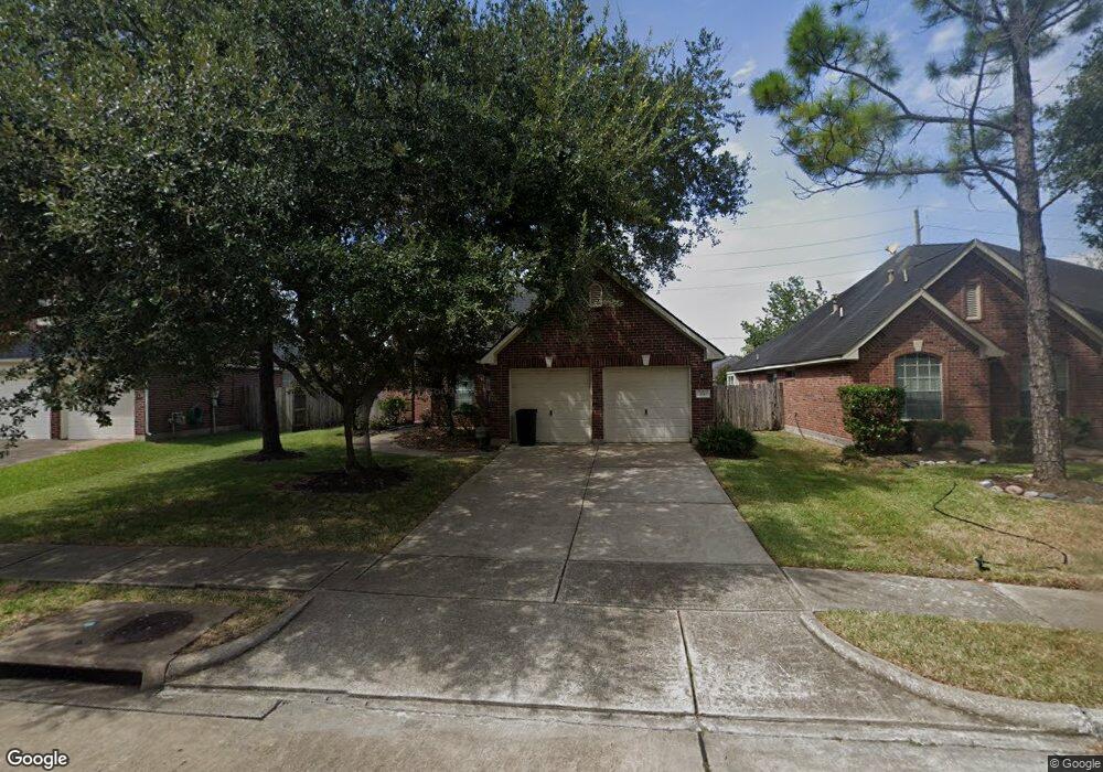 3510 Englewood Dr, Pearland, TX 77584 - photo 1