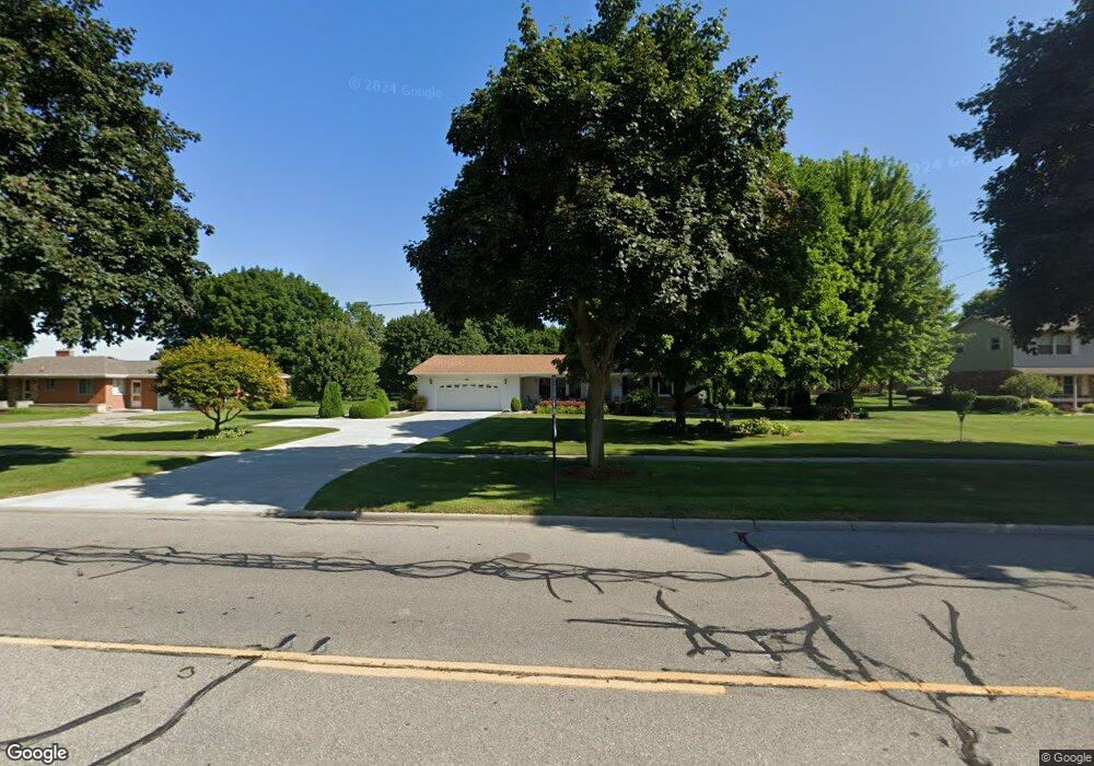 1010 W Genesee St, Frankenmuth, MI 48734 - photo 1