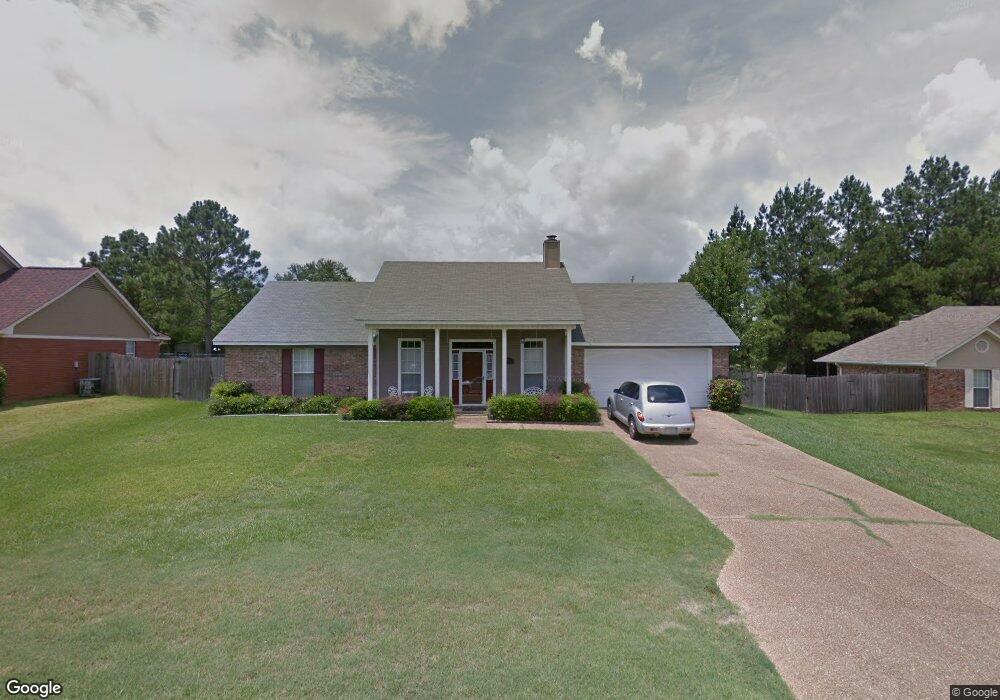 4047 Glennoak Dr, Byram, MS 39272 - photo 1