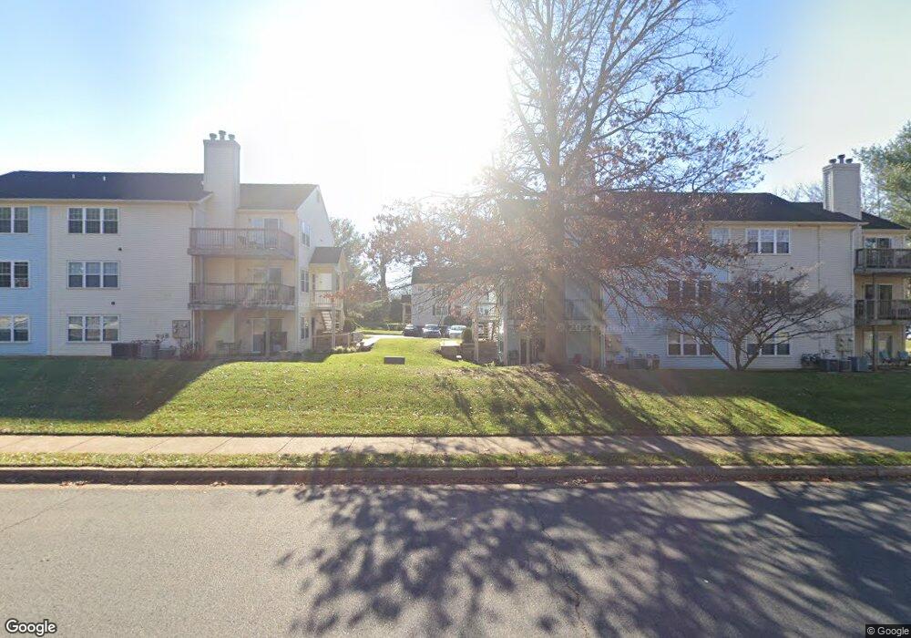 210 Fernwood Place C unit C, Warrenton, VA 20186 - photo 1