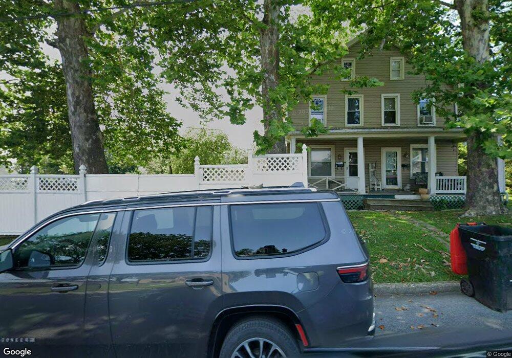 272 1/2 N 8th St, Lehighton, PA 18235 - photo 1