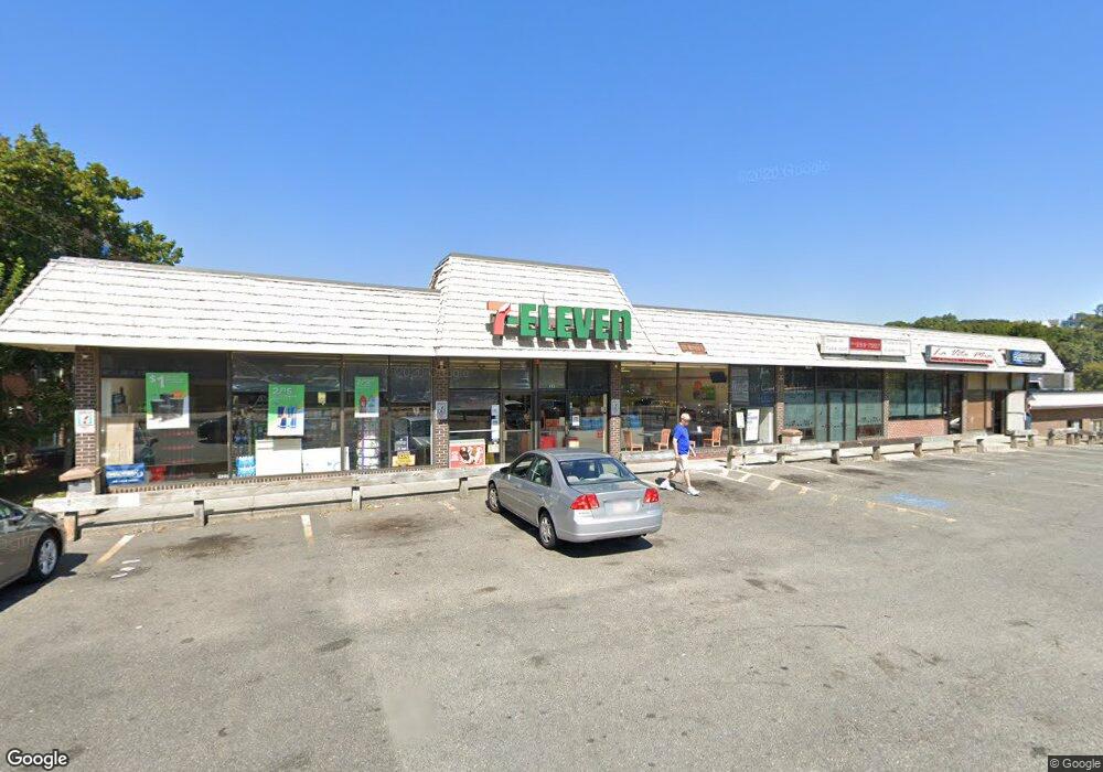 32 Hamilton St, Saugus, MA 01906 - photo 1