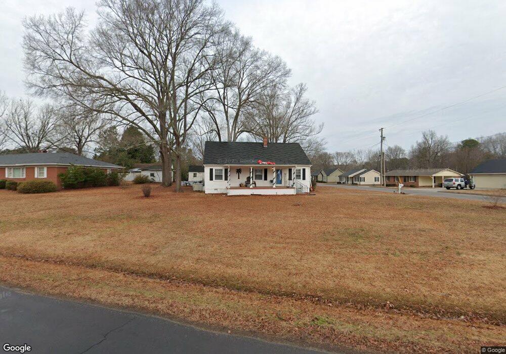 702 Cherry St, Oxford, NC 27565 - photo 1