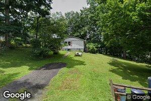 120 Taft St, Crab Orchard, WV 25827