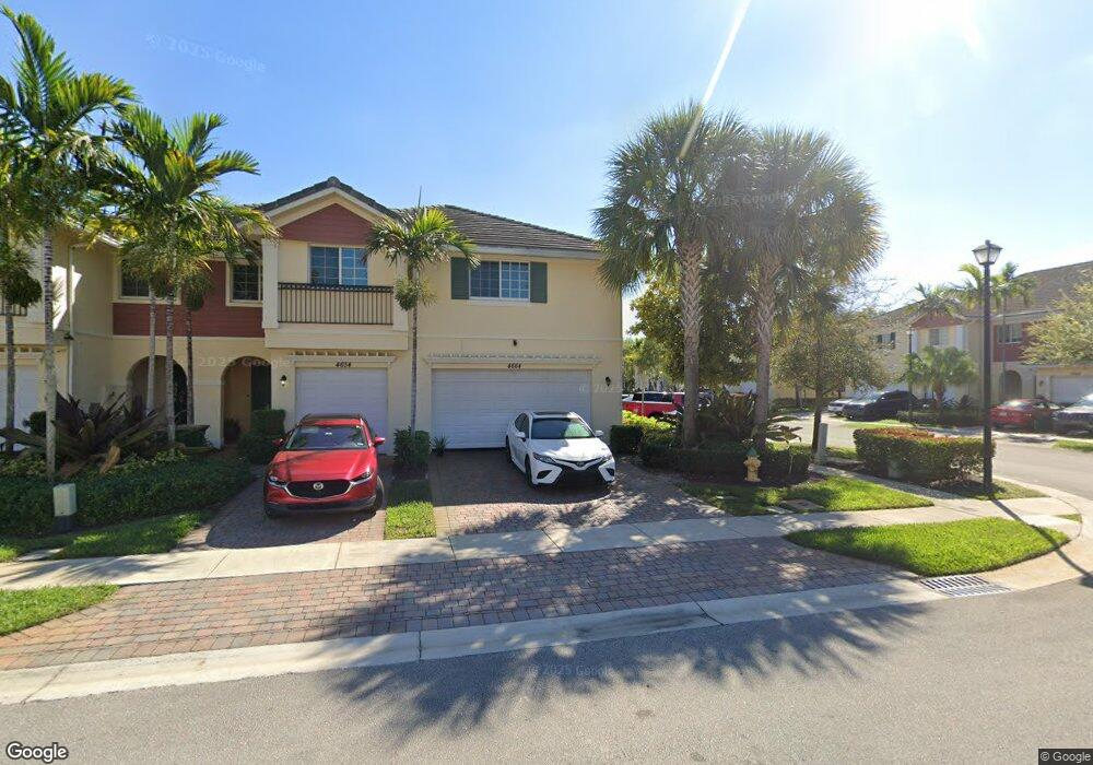 4664 Windmill Ln, Davie, FL 33328 - photo 1