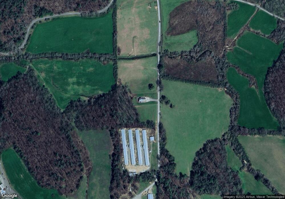 422 Tabor Rd, Ellijay, GA 30536 - photo 1