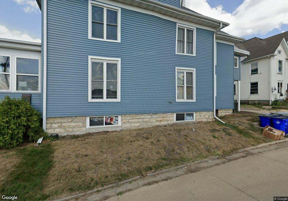 1027 5th Ave SE, Cedar Rapids, IA 52403 - photo 1