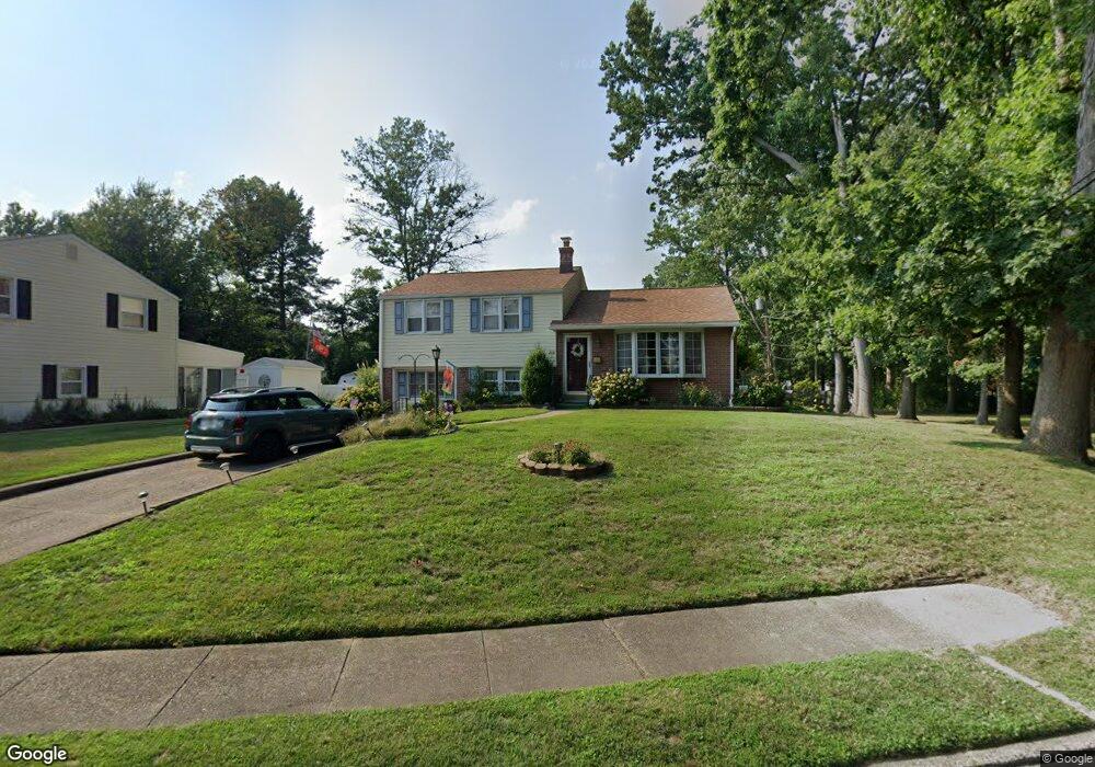 715 Vauclain Ave, Woodlyn, PA 19094 - photo 1