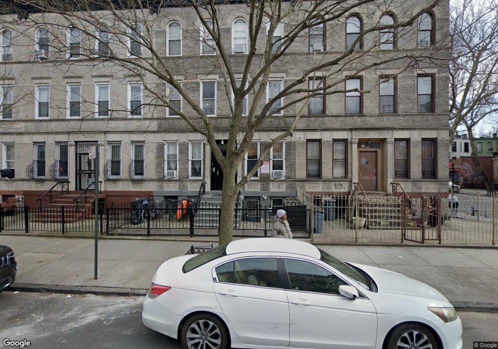 656 Macdonough St unit 6, Brooklyn, NY 11233 - photo 1