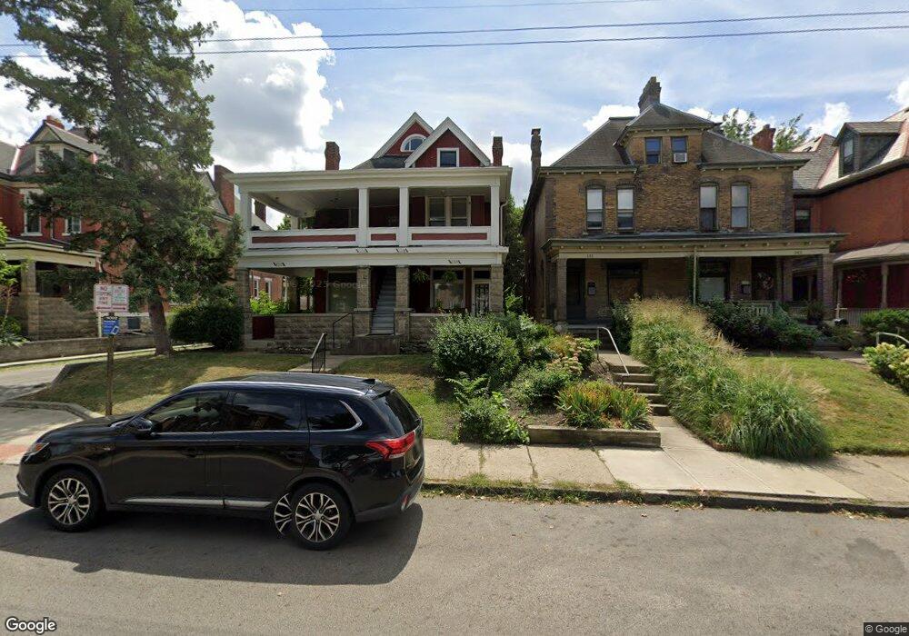 137 W Hubbard Ave, Columbus, OH 43215 - photo 1