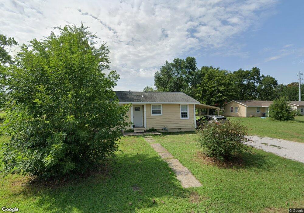 817 W 9th St, Claremore, OK 74017 - photo 1