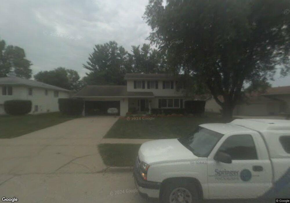 3910 Aspen Dr, West Des Moines, IA 50265 - photo 1