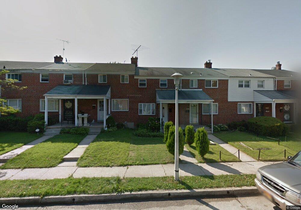 647 Queensgate Rd, Baltimore, MD 21229 - photo 1