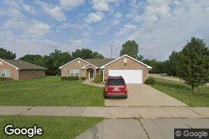 308 Mcguire Dr E, Iola, KS 66749