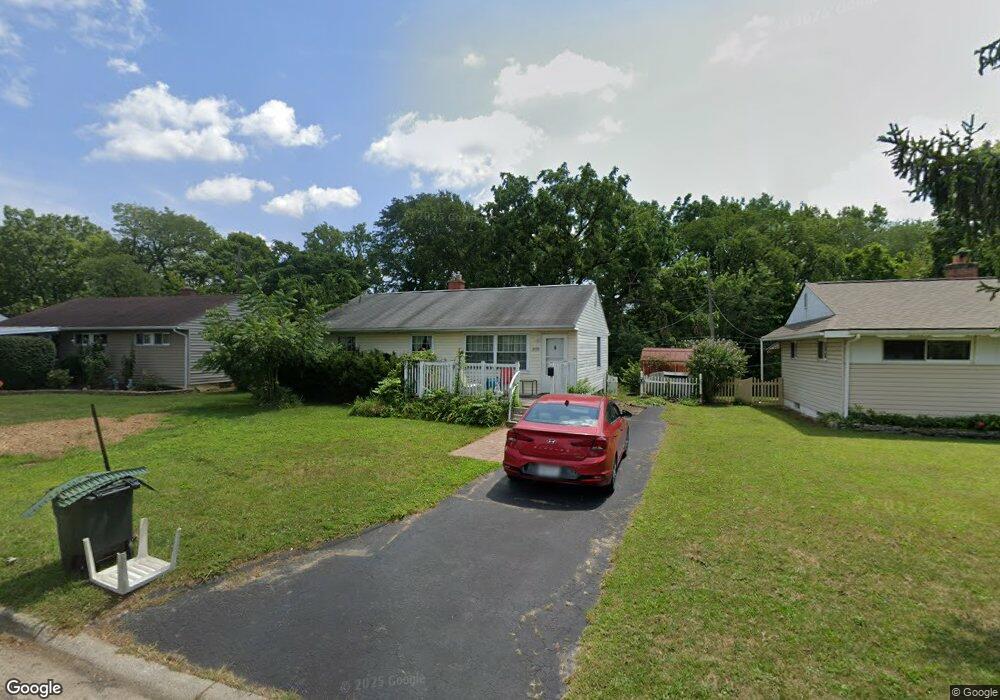 1698 Westbrook Dr, Columbus, OH 43223 - photo 1