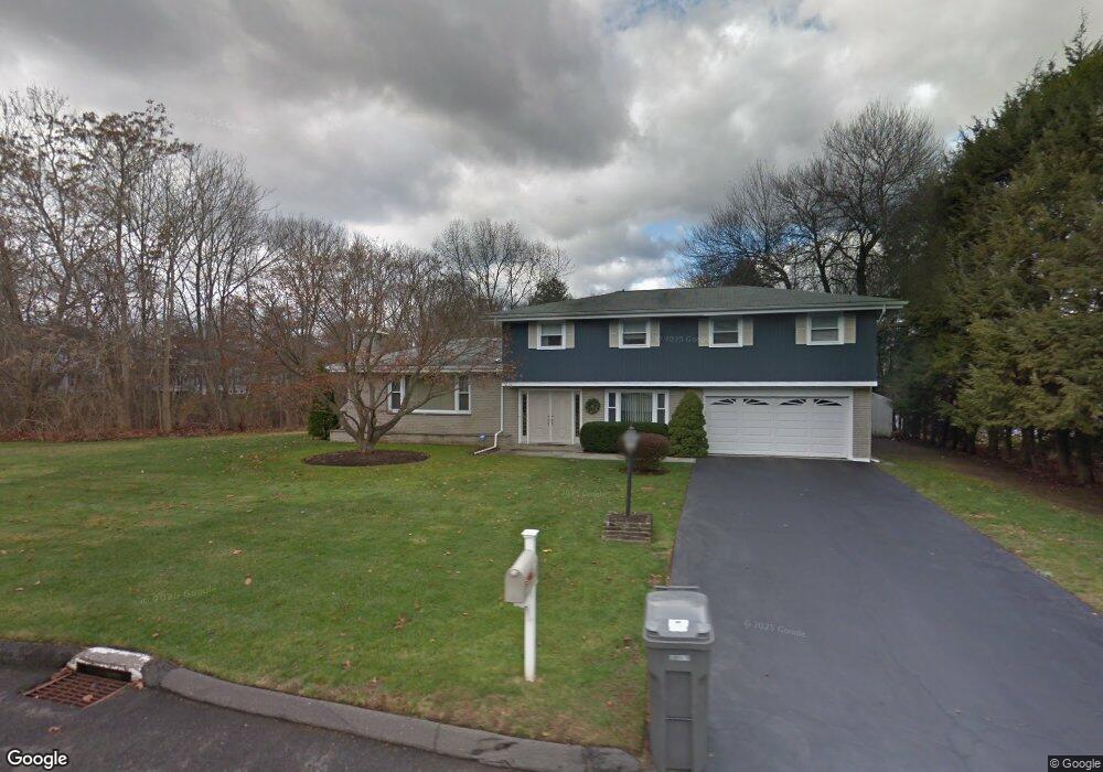 27 Wesley Dr, Trumbull, CT 06611 - photo 1