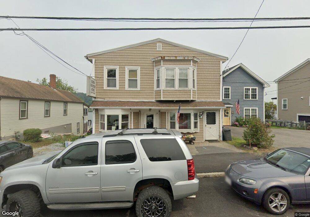300 E Main St unit 2, East Brookfield, MA 01515 - photo 1