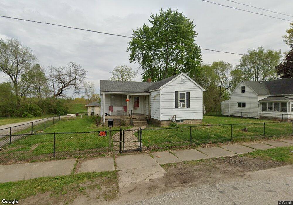 200 S Mcilroy Ave, West Terre Haute, IN 47885 - photo 1