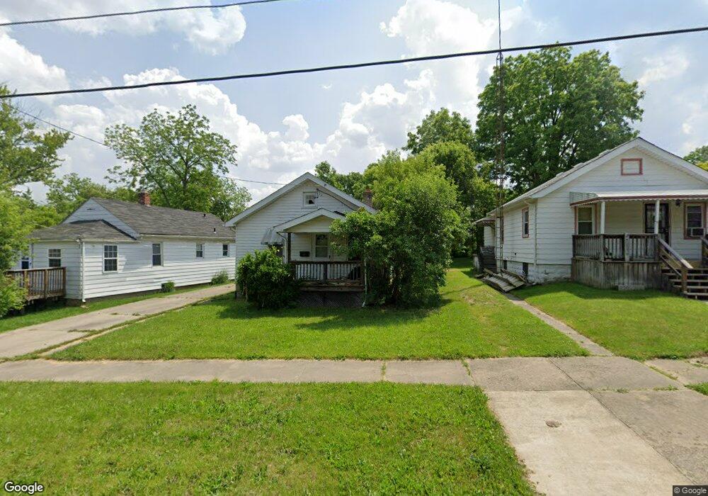 825 Tacken St, Flint, MI 48532 - photo 1