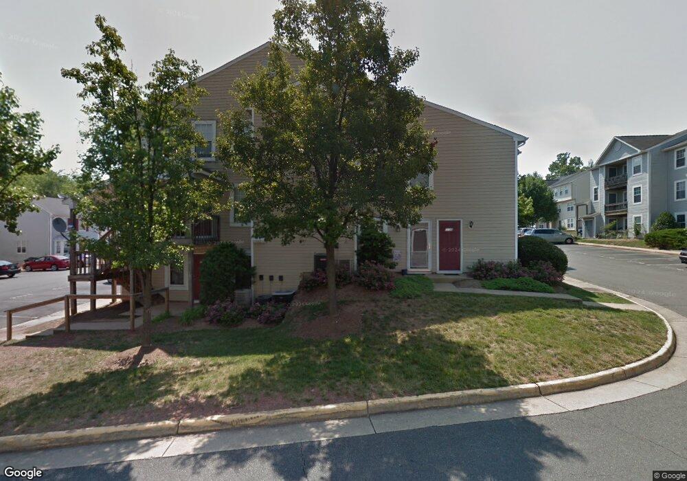 319 Moseby Ct unit D, Manassas Park, VA 20111 - photo 1