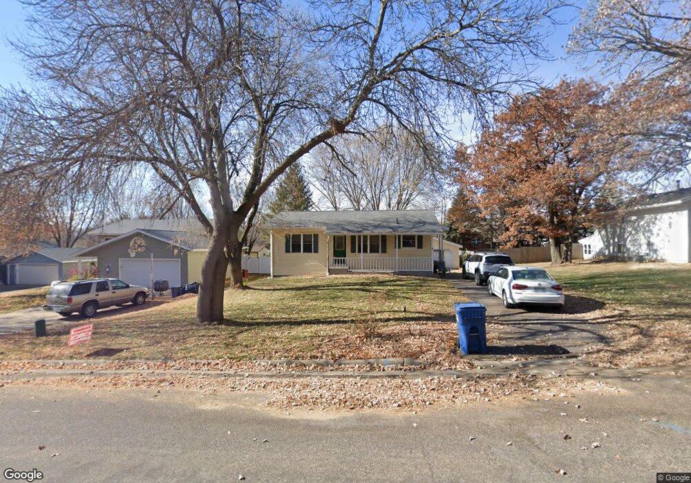 821 10th Ave N, Sauk Rapids, MN 56379 - photo 1