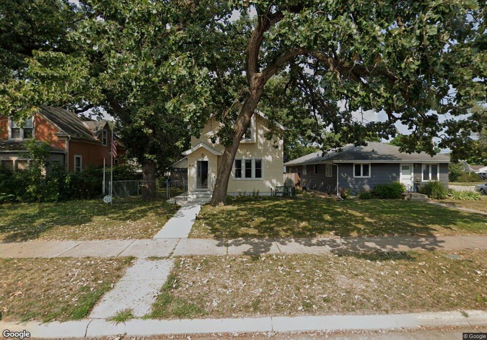 1202 4th St SW, Austin, MN 55912 - photo 1