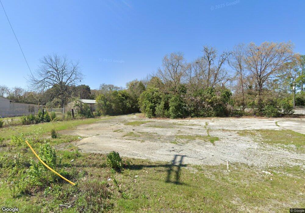 312 N Armed Forces Blvd, Warner Robins, GA 31093 - photo 1