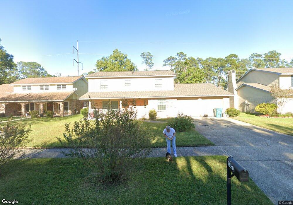 1426 Constitution Dr, Slidell, LA 70458 - photo 1