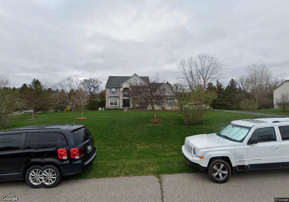 6470 Meadow Ridge Ct, Dexter, MI 48130 - photo 1