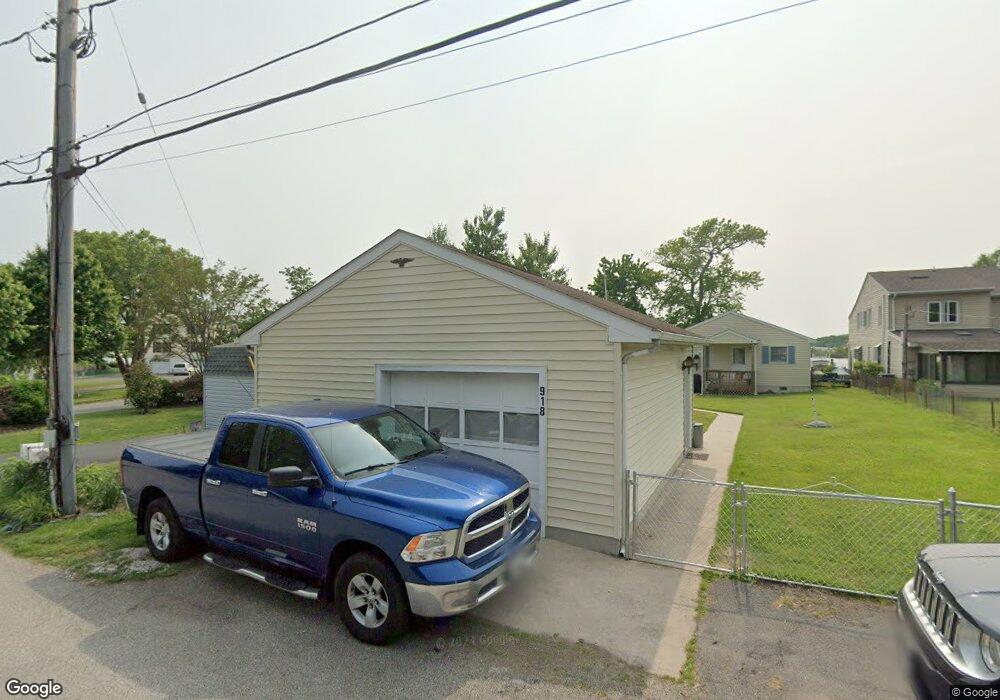 918 Frog Mortar Rd, Middle River, MD 21220 - photo 1