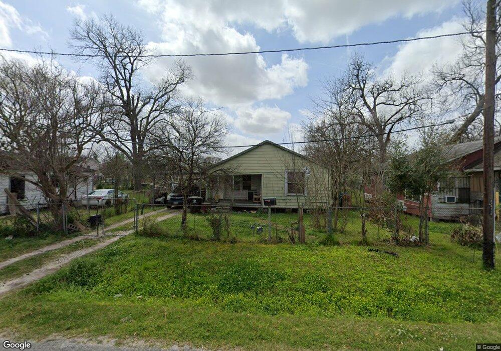 4712 Evella St, Houston, TX 77026 - photo 1