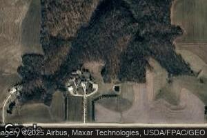 10832 Fischer Hill Dr, Plainview, MN 55964