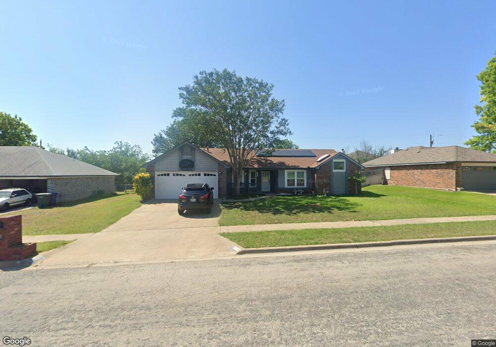 404 E Hogan Dr, Copperas Cove, TX 76522 - photo 1