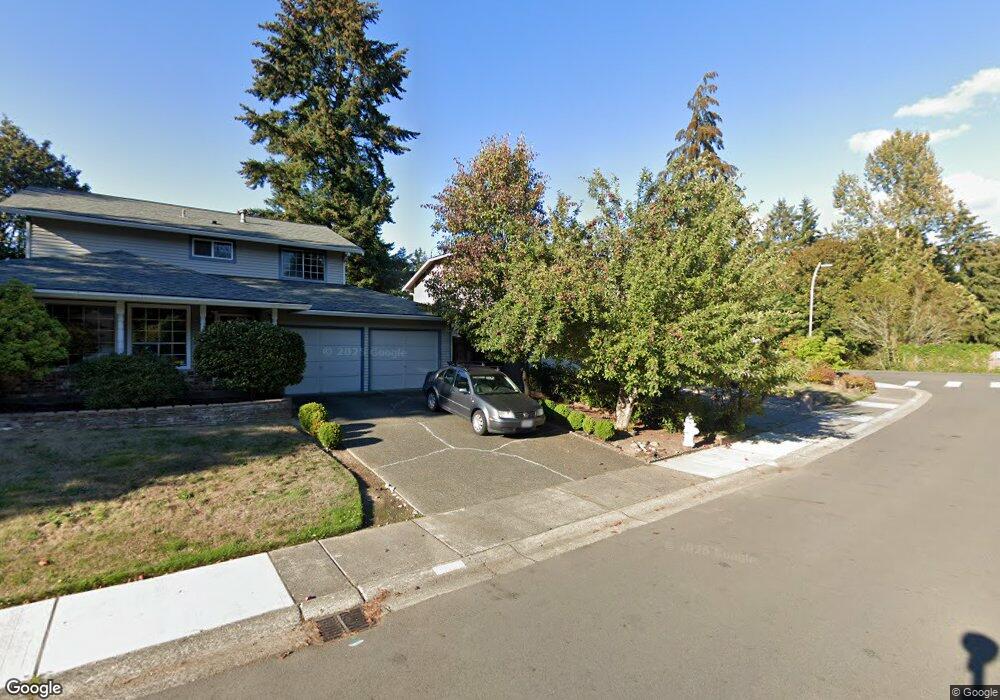 8908 NE 142nd St, Bothell, WA 98011 - photo 1